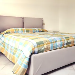 https://maison-vezzani.it-tuscanyhotel.com