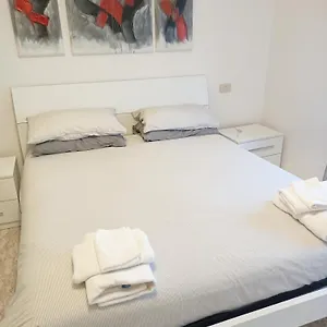 https://mare-calmo-appartamento-con-parcheggio.it-tuscanyhotel.com